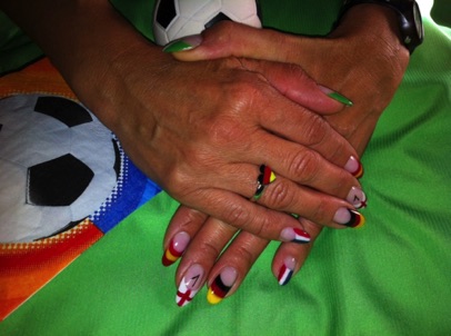 FlaggenNails.jpg FlaggenNails.jpg